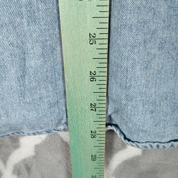 VTG Guess Western Shirt Women Large Blue Denim Pearl Snap Ruffle 90s - Picture 7 of 8